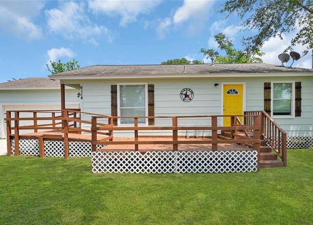 Property at 6114 Torreon St, Houston, TX 77026, 3 beds, 2 baths