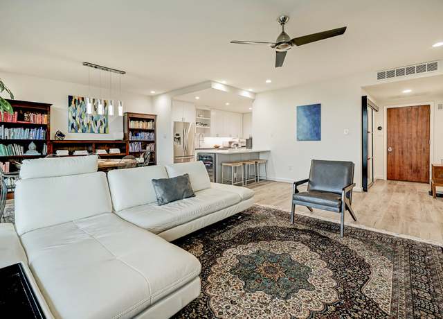 Property at 2200 Willowick Rd Unit 4E, Houston, TX 77027, 2 beds, 2 baths