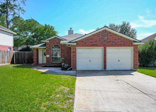 Property at 10718 Twin Circles Dr, Montgomery, TX 77356, 4 beds, 2 baths