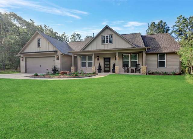Property at 17591 Derby Dr, Waller, TX 77484, 4 beds, 2.5 baths