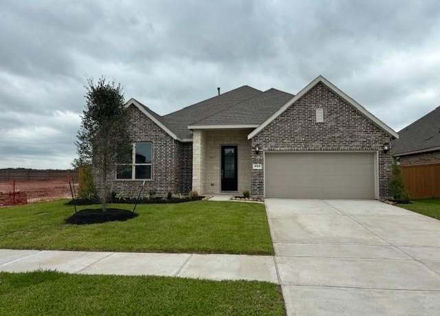 Property at 3010 Mariner Island Dr, Texas City, TX 77568, 4 beds, 3 baths