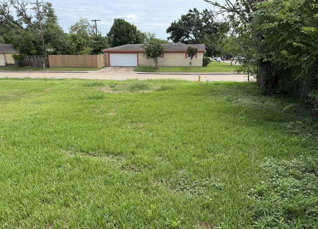 Property at 2901 Rust Ave, Texas City, TX 77590