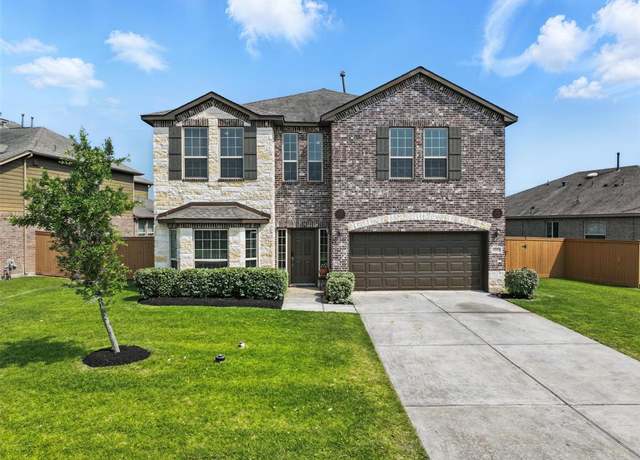 Property at 12825 White Cove Dr, Texas City, TX 77568, 5 beds, 3.5 baths