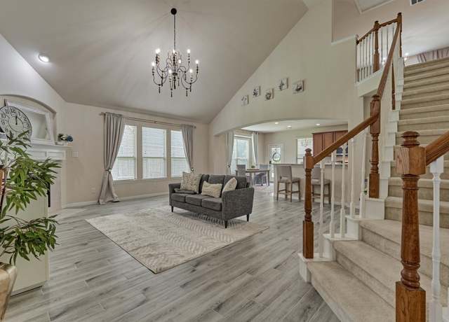 Property at 135 Forest Heights Way, Montgomery, TX 77316, 3 beds, 3 baths