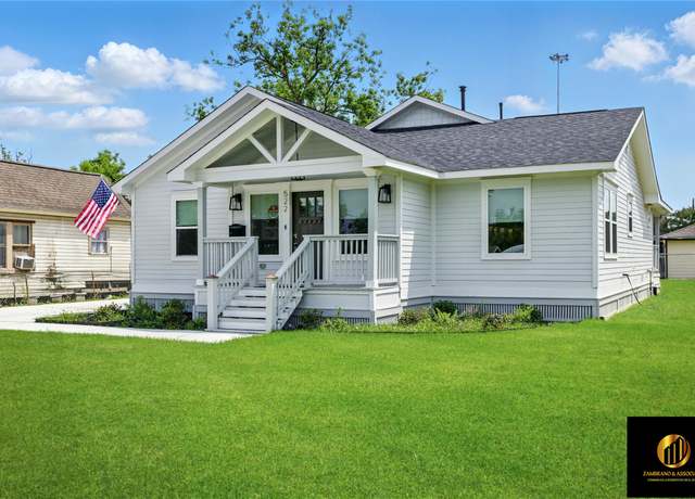 Property at 522 Caplin St, Houston, TX 77022, 3 beds, 2 baths