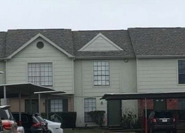 Property at 8714 Village Of Fondren Dr, Houston, TX 77071, 3 beds, 2 baths