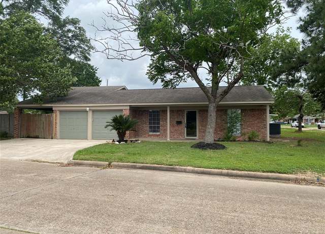 Property at 9958 Tiltree St, Houston, TX 77075, 3 beds, 2 baths