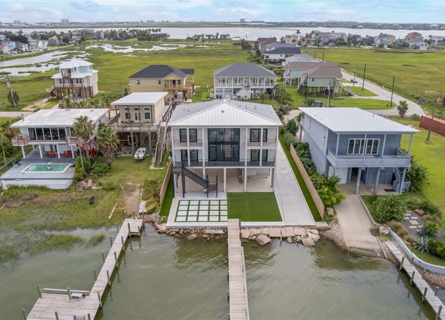 Property at 9208 W Bay Rd, Galveston, TX 77554, 5 beds, 3.5 baths