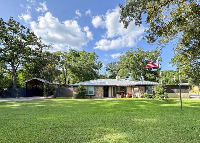 Property at 4014 Teas Nursery Rd, Conroe, TX 77304, 4 beds, 2 baths