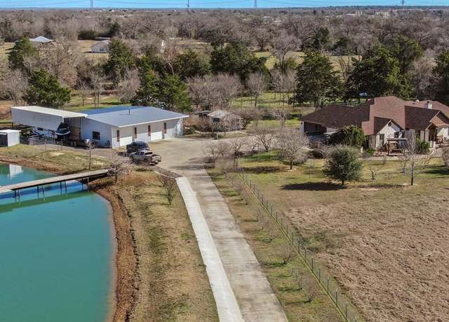 Property at 7754 Edge Cut Off Rd, Hearne, TX 77859, 4 beds, 3 baths