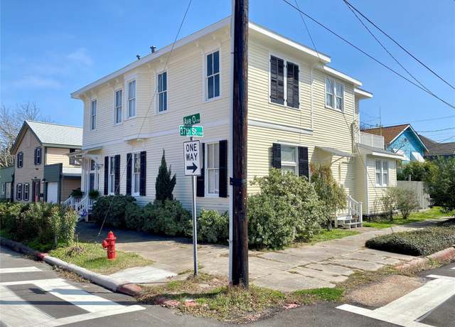 Property at 3625 Avenue O, Galveston, TX 77550, 4 beds, 2 baths