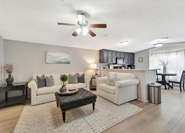Property at 506 Main St, Pasadena, TX 77506, 1 bed, 1 bath