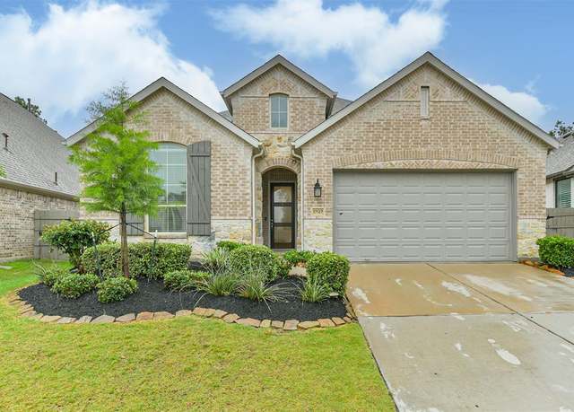 Property at 17127 Crimson Crest Dr, Conroe, TX 77302, 4 beds, 3 baths