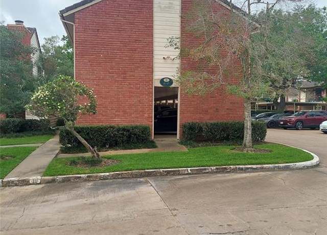 Property at 2211 S Kirkwood Rd #43, Houston, TX 77077, 2 beds, 2 baths