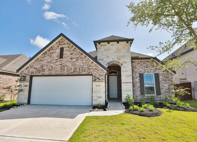 Property at 502 Stream Bend Way, Rosenberg, TX 77471, 4 beds, 3 baths