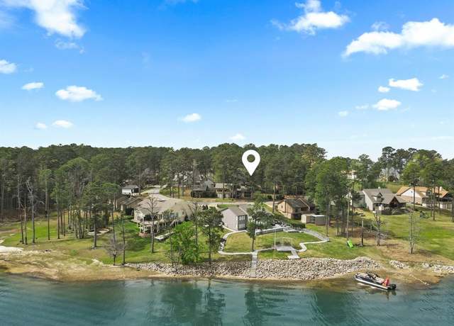Property at 362 Private Road 6070, Brookeland, TX 75931, 3 beds, 2 baths
