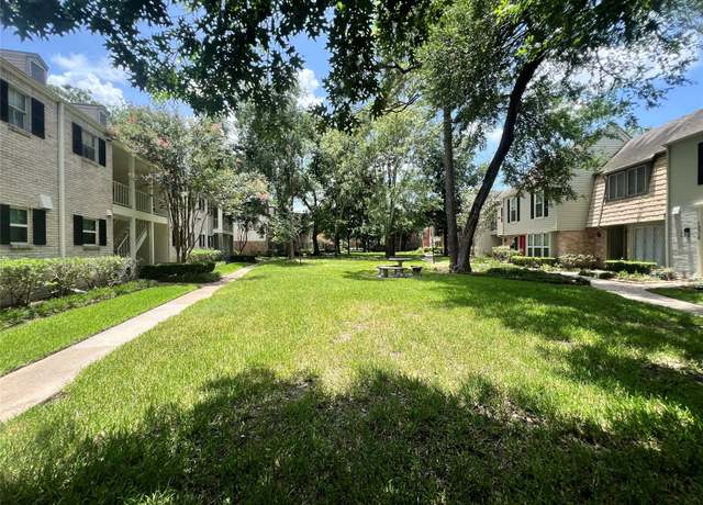Property at 13026 Trail Hollow Dr #8, Houston, TX 77079, 1 bed, 1 bath