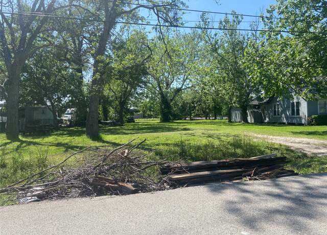Property at 6209 Gold St, Houston, TX 77026