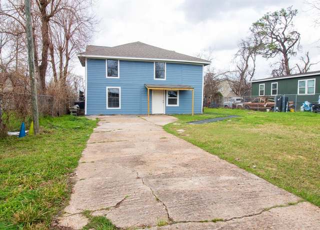 Property at 3615 Legion St, Houston, TX 77026, 7 beds, 2 baths