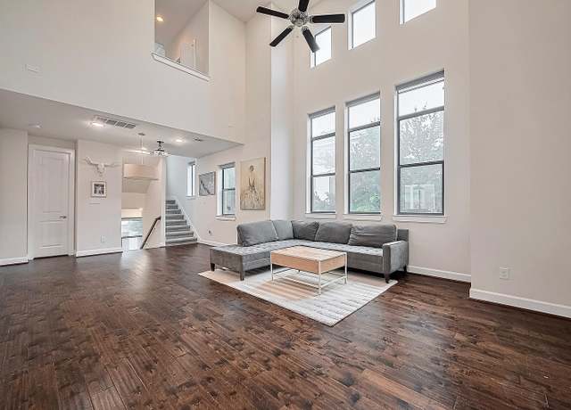 Property at 9027 Laverne Cres, Houston, TX 77080, 3 beds, 3 baths