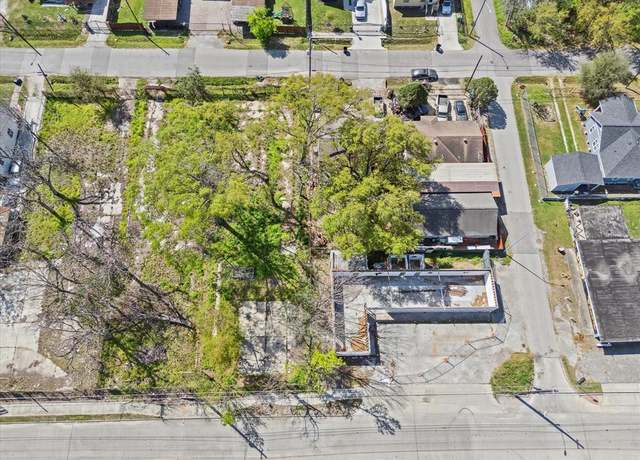 Property at 7202 Wallisville Rd, Houston, TX 77020