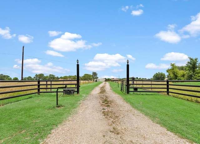Property at 1668 County Road 324, Navasota, TX 77868, 3 beds, 2 baths