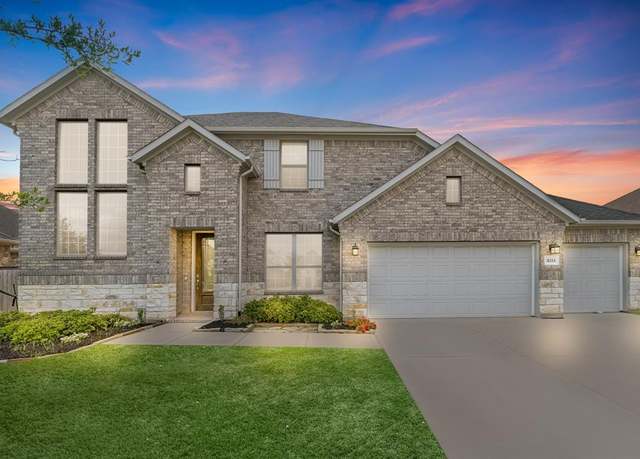 Property at 31111 Durham Creek Ct, Tomball, TX 77375, 5 beds, 3 baths