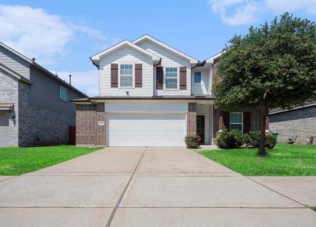 Property at 5407 Laura Lee Ln, Houston, TX 77504, 4 beds, 3.5 baths