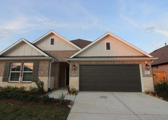 Property at 21418 Villa Spruce Ln, Tomball, TX 77377, 4 beds, 2 baths