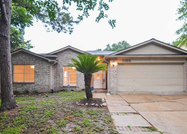 Property at 7102 Harpers Dr, Richmond, TX 77469, 4 beds, 2 baths