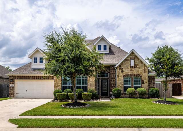 Property at 12015 Obsidian Ln, Dayton, TX 77535, 3 beds, 2.5 baths