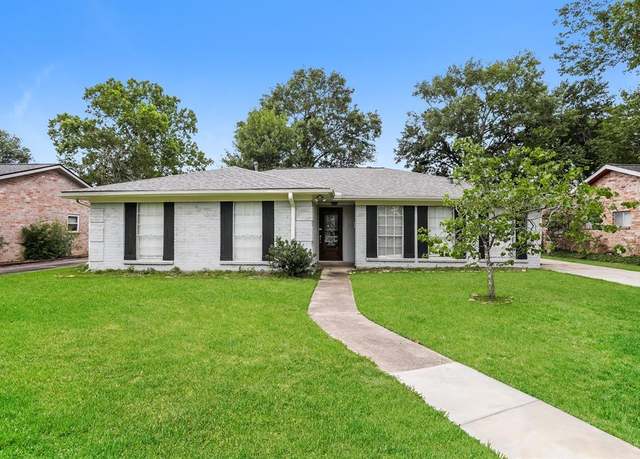 Property at 12815 Westleigh Dr, Houston, TX 77077, 4 beds, 2 baths