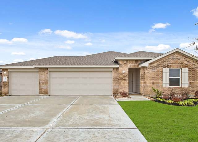 Property at 456 Lampasas Trl, Dayton, TX 77535, 4 beds, 3 baths