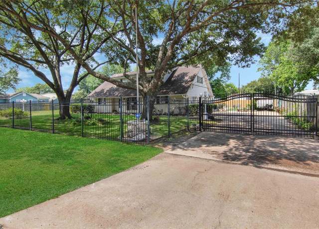 Property at 2534 Oleander Dr, Pasadena, TX 77503, 4 beds, 2.5 baths