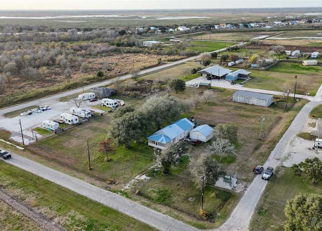 Property at 222 Ingram St, Matagorda, TX 77457, 3 beds, 3 baths