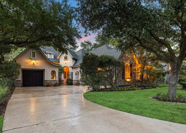 Property at 94 W Racing Cloud, The Woodlands, TX 77381, 3 beds, 2.5 baths