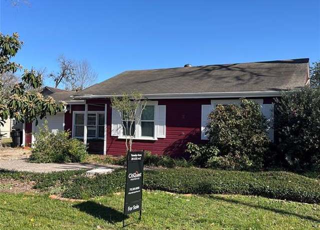 Property at 2044 Thonig Rd, Houston, TX 77055, 3 beds, 1.5 baths