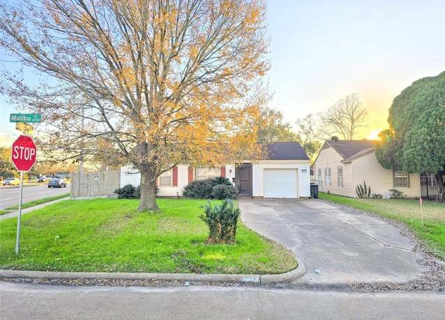 Property at 6701 Malibu Dr, Houston, TX 77092, 3 beds, 1 bath
