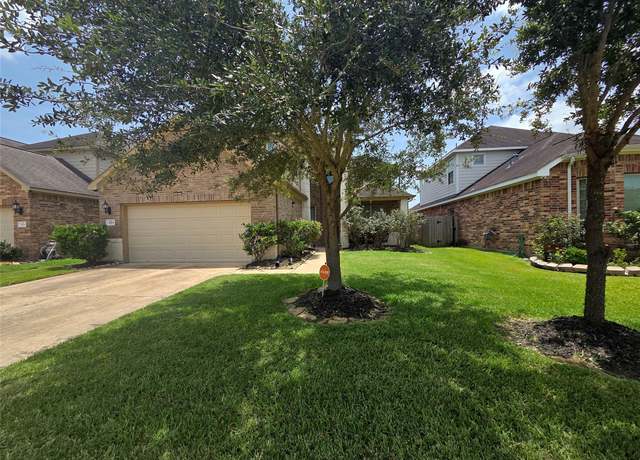 Property at 3215 Selene Dr, Missouri City, TX 77459, 5 beds, 3.5 baths
