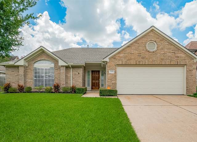 Property at 2855 Lake View Dr, Missouri City, TX 77459, 3 beds, 2 baths
