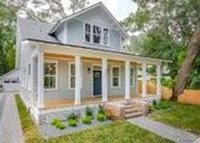 Property at 800 Wilkes St, Houston, TX 77009, 4 beds, 2.5 baths