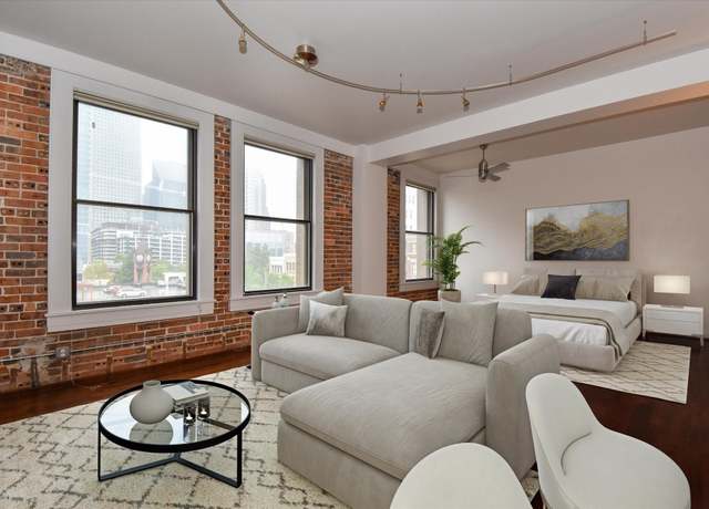 Property at 915 Franklin St Unit 4A, Houston, TX 77002, 2 beds, 2 baths