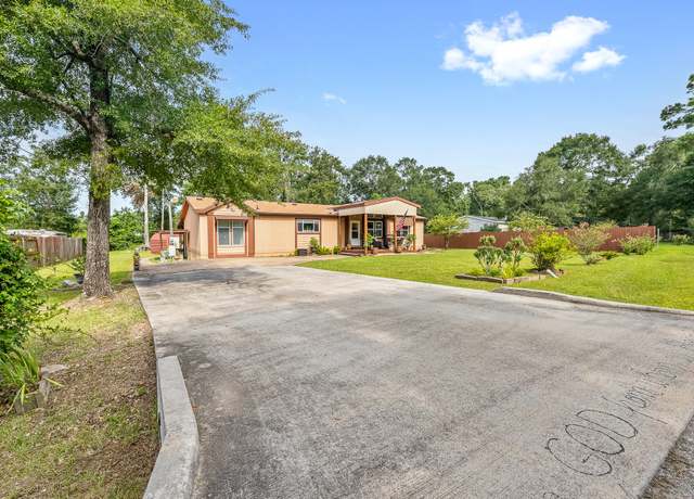 Property at 22892 Oak Shadows Pl, New Caney, TX 77357, 3 beds, 2 baths