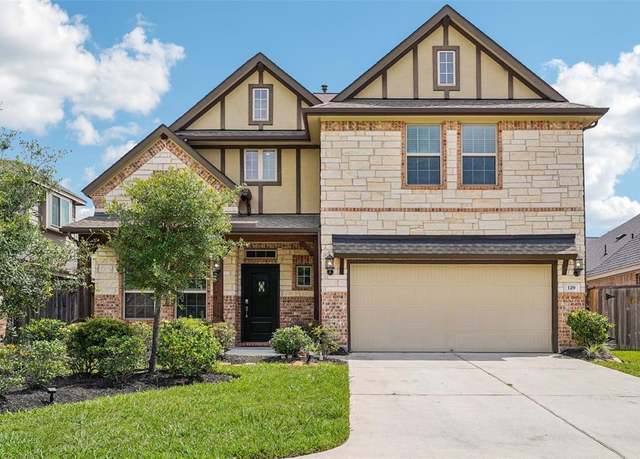 Property at 129 S Bearkat Ct, Montgomery, TX 77316, 4 beds, 3.5 baths