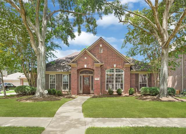Property at 1130 Wellshire Dr, Katy, TX 77494, 4 beds, 3.5 baths