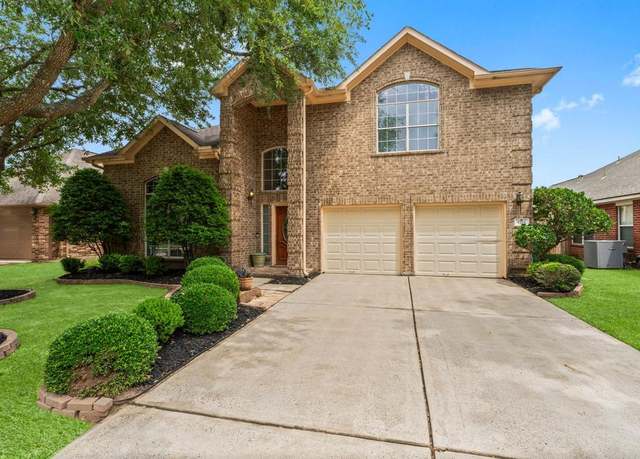Property at 5211 Bur Oak Dr, Pasadena, TX 77505, 5 beds, 2.5 baths