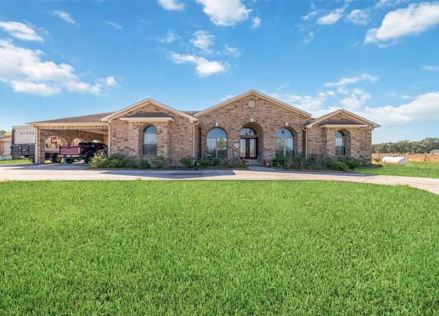 Property at 1850 Kennings Rd, Crosby, TX 77532, 4 beds, 2.5 baths