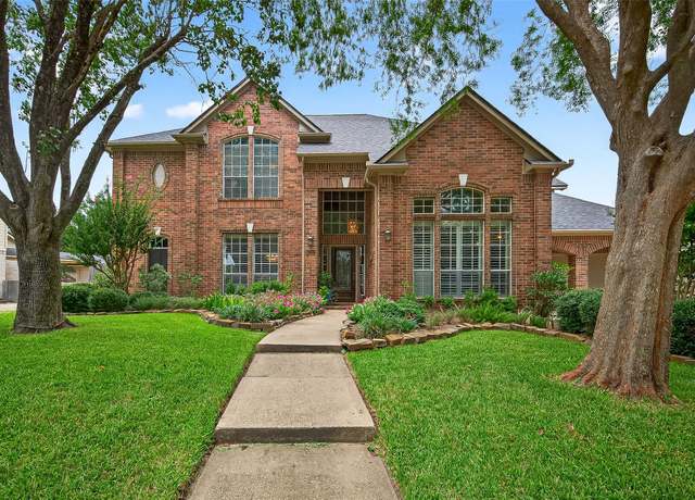 Property at 17107 Parsley Hawthorne Ct, Houston, TX 77059, 4 beds, 3.5 baths