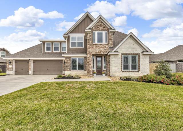 Property at 14607 Monmouth Park Dr, Mont Belvieu, TX 77523, 4 beds, 3.5 baths