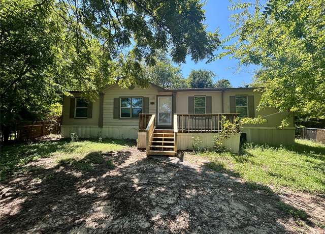 Property at 14520 Enchanted View Ct, Willis, TX 77318, 3 beds, 2 baths
